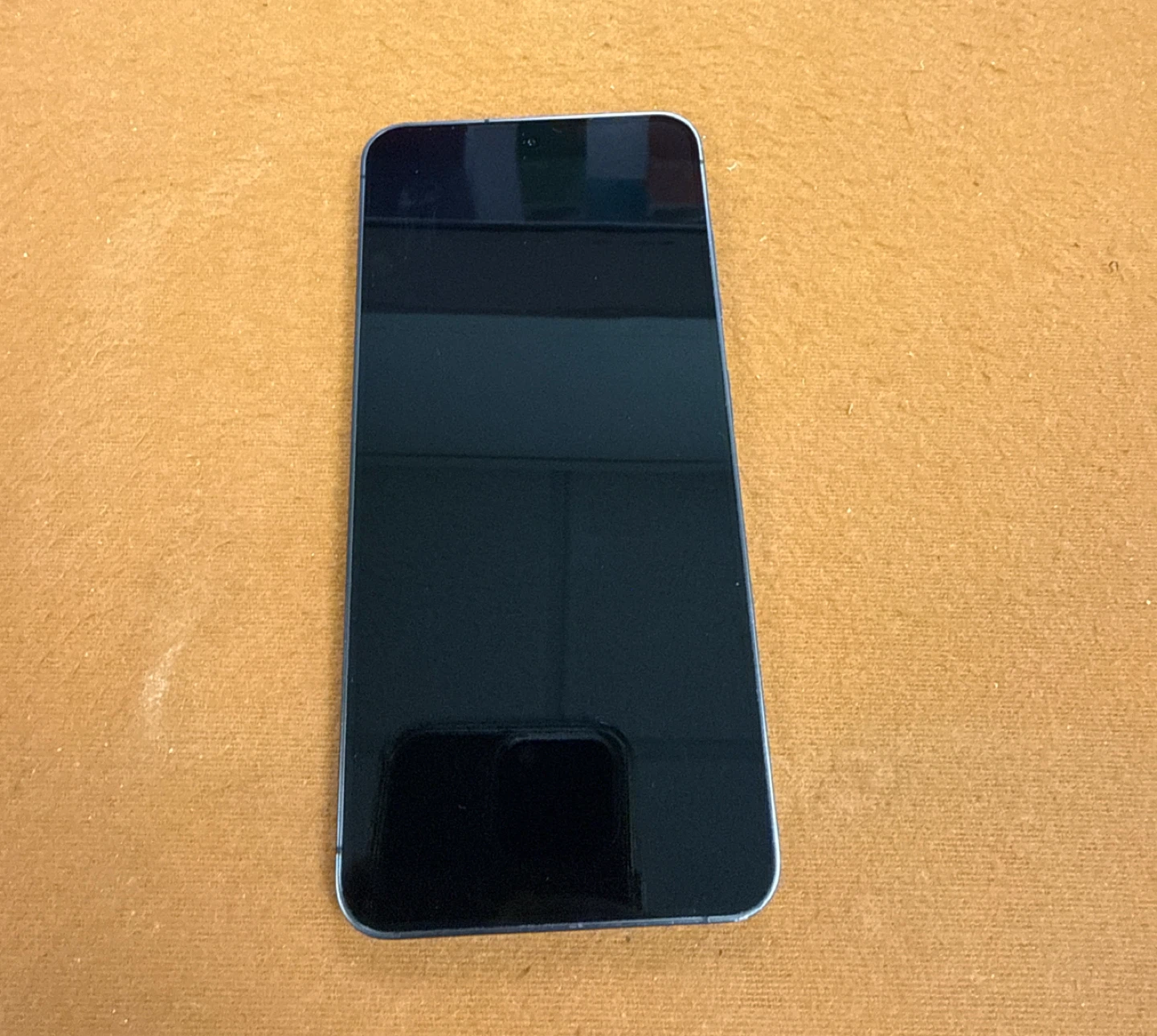 Samsung Galaxy S24 Smartphone - photo 2