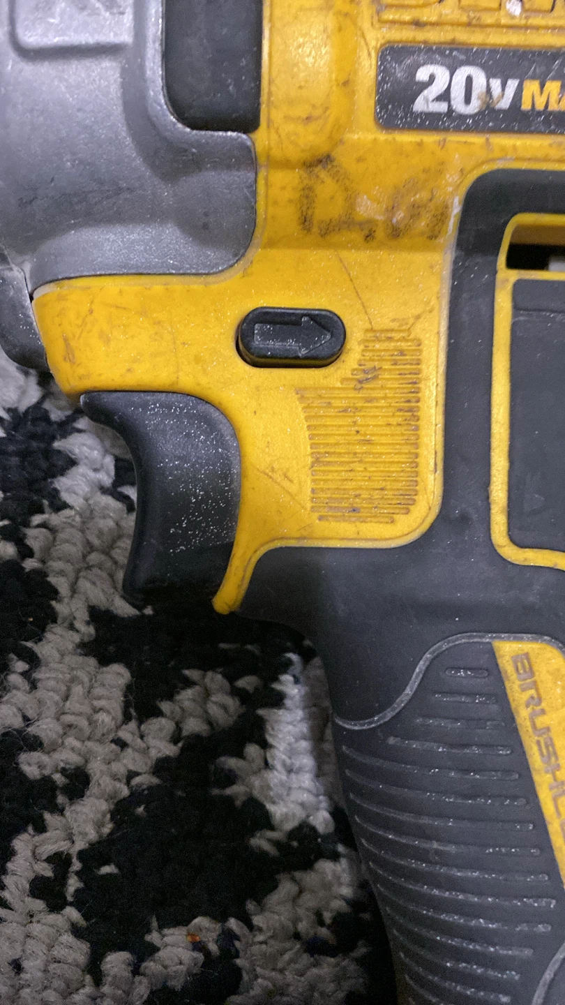 DeWalt 20V Brushless Cordless Impact Driver - photo 5