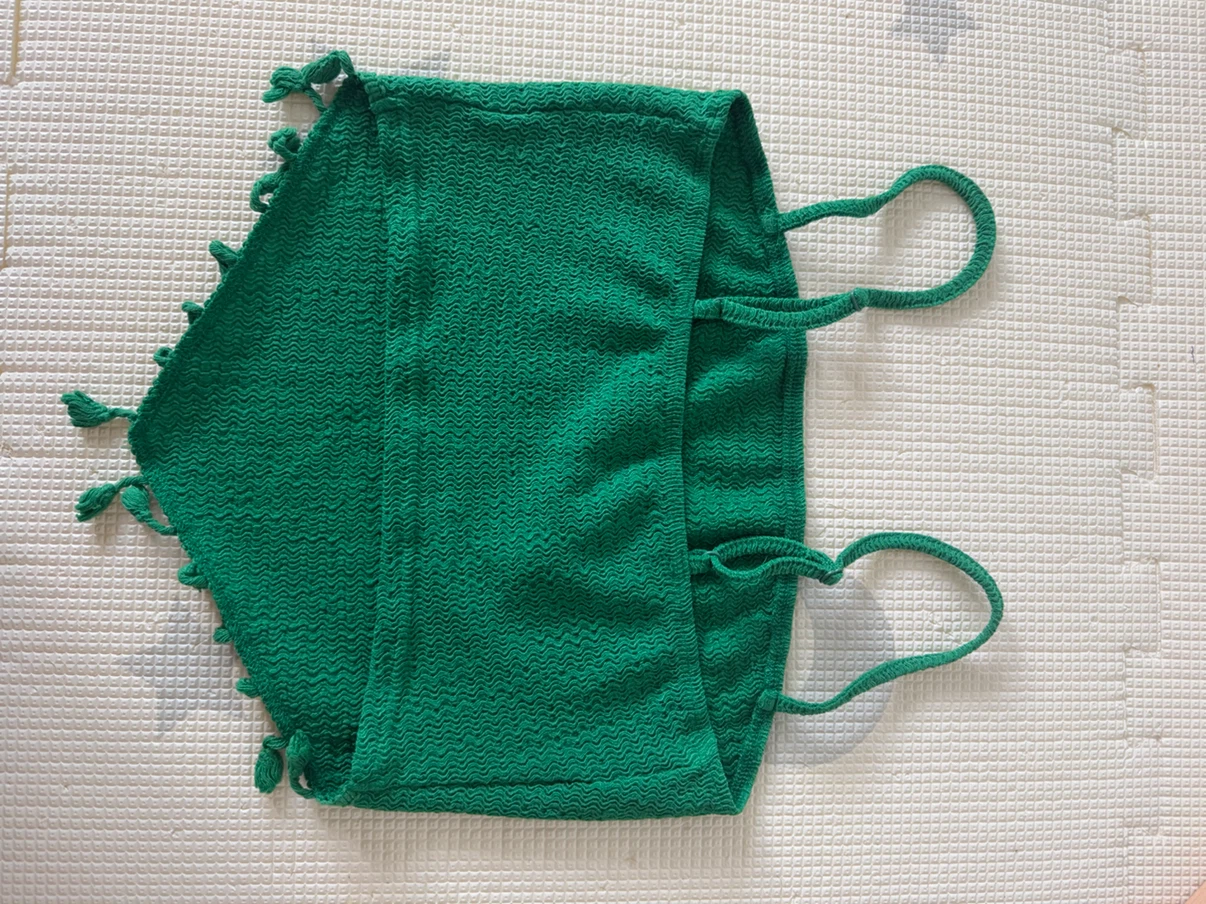 Green textured crop top with tassels - photo 2