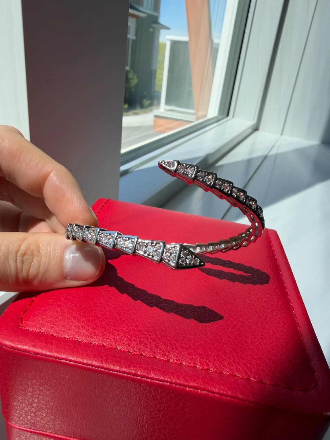Serpentine Bangle Bracelet with Crystals - photo 4
