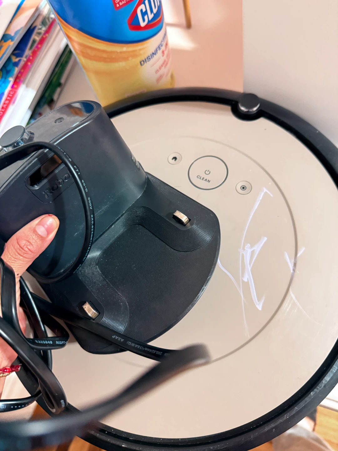 iRobot Roomba Robot Vacuum - photo 2