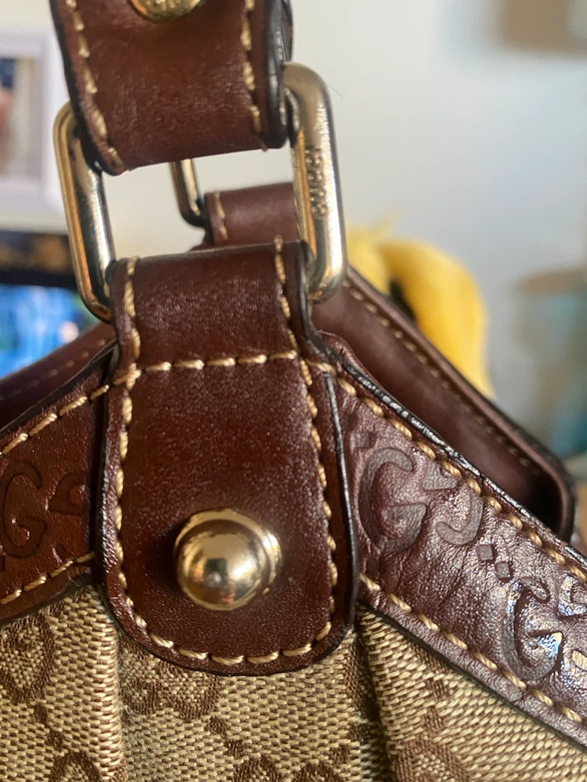 Gucci Monogram Shoulder Bag - photo 4