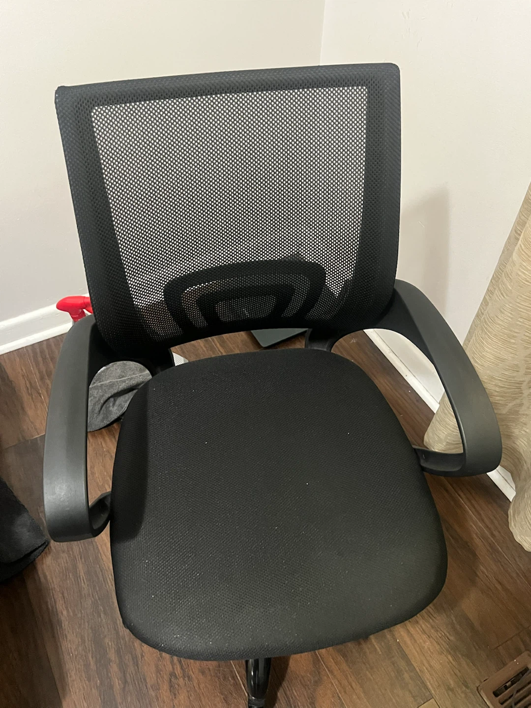 Black Mesh Office Chair - photo 2