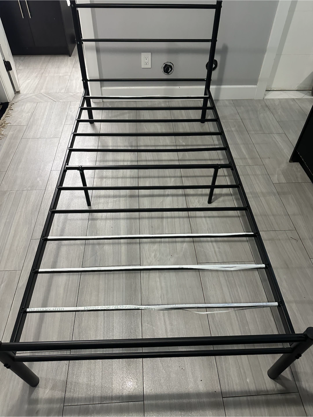 Black Metal Bed Frame with Mattress - photo 2