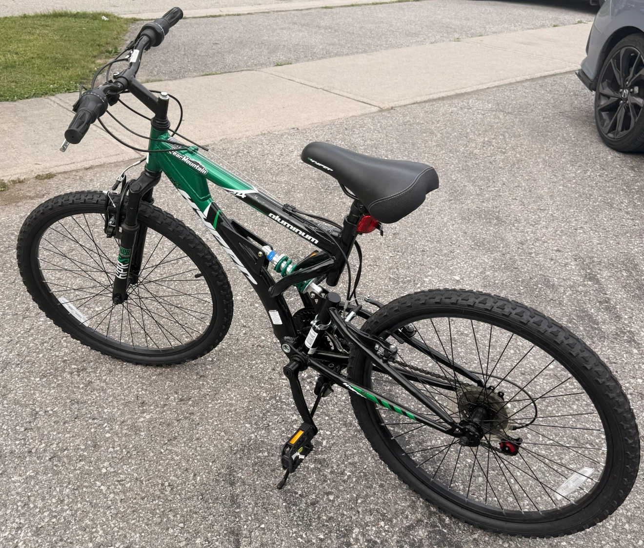 24” Aluminum Mountain Bike – Excellent Condition – Barely Used - photo 3