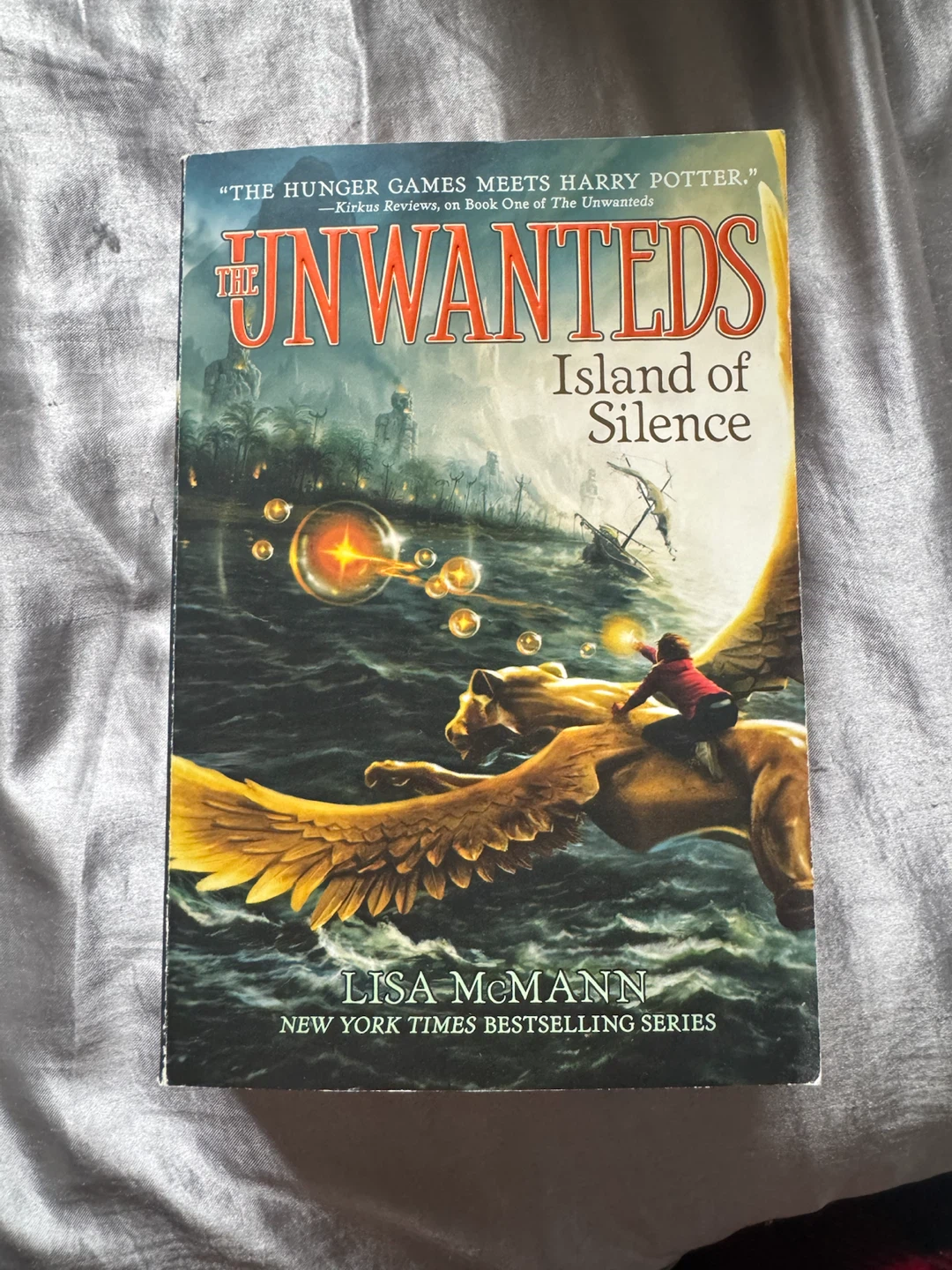 The Unwanteds Complete Series Box Set by Lisa McMann - photo 2
