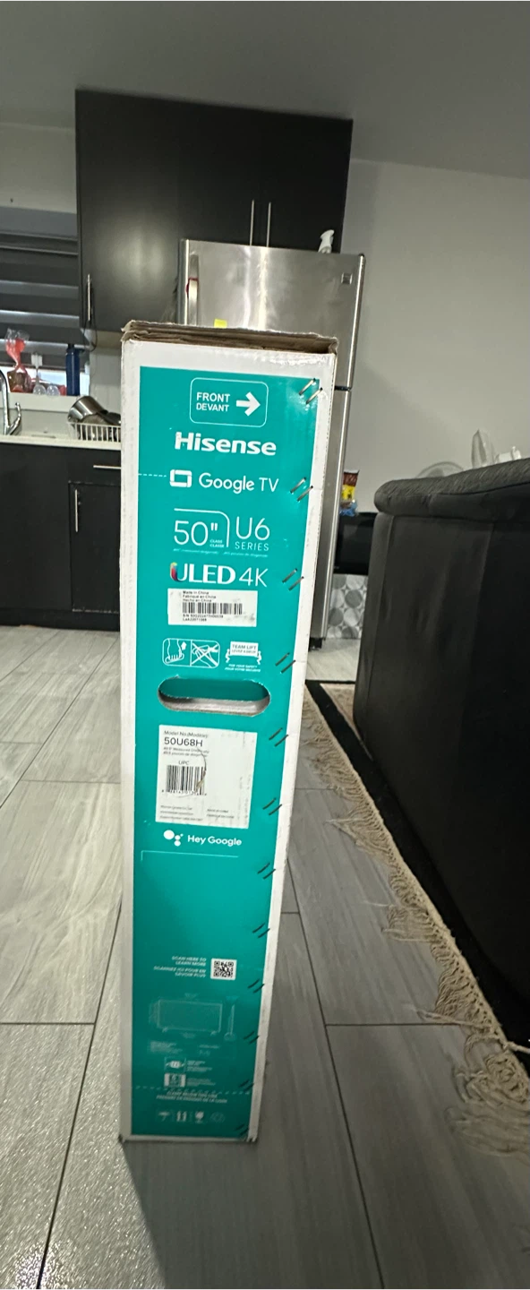 Hisense 50" U6 Series ULED 4K Google TV - photo 2