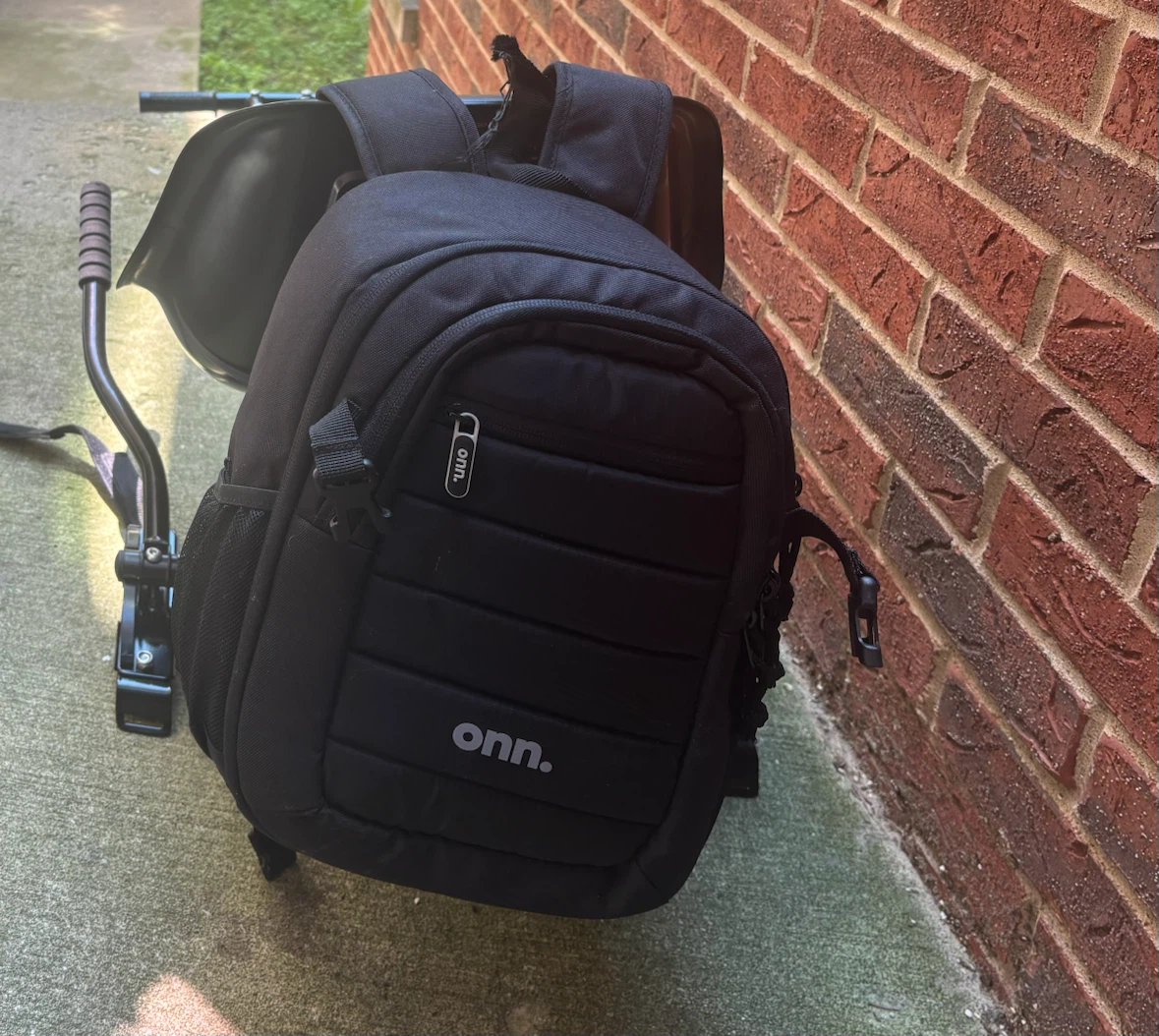 Onn. Kids Go-Kart Seat with Backpack