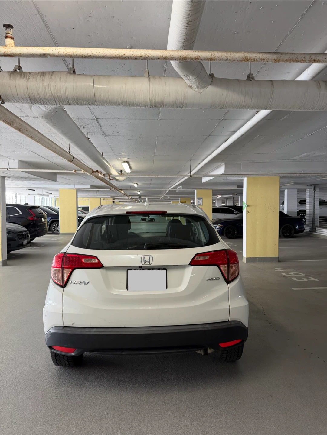 2016 Honda HR-V – White – 97,000 km - photo 2
