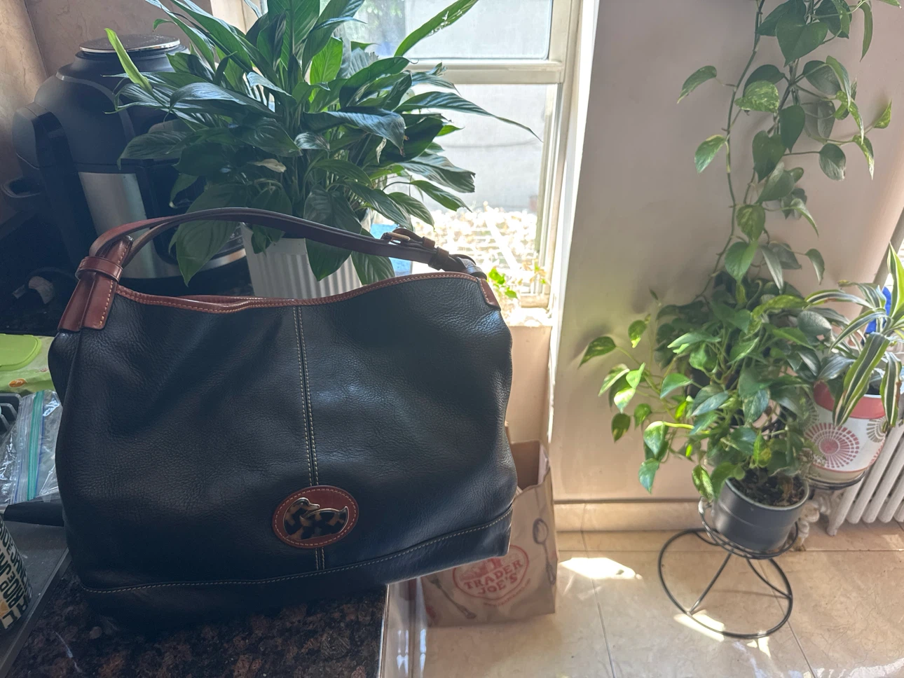 Dooney & Bourke leather bag - photo 4