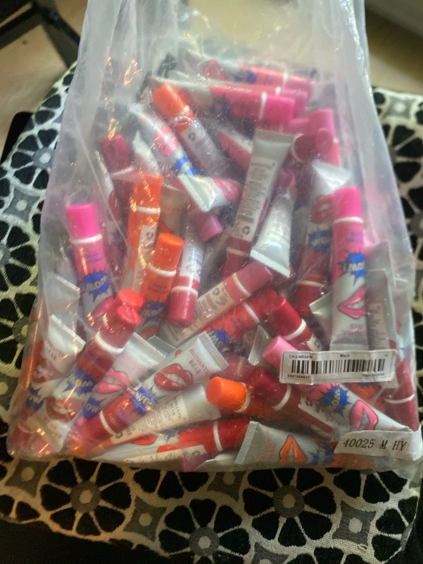 TikTok WOW  lip stain ( All brand new ) IN STOCK