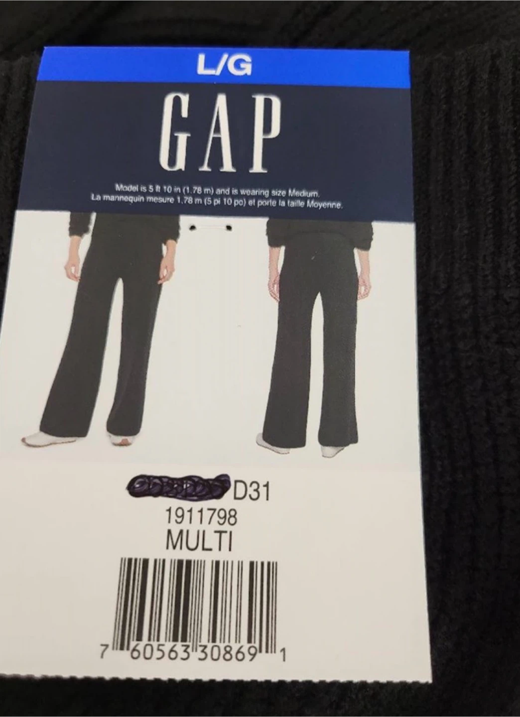 Women’s Clothing lot - photo 2