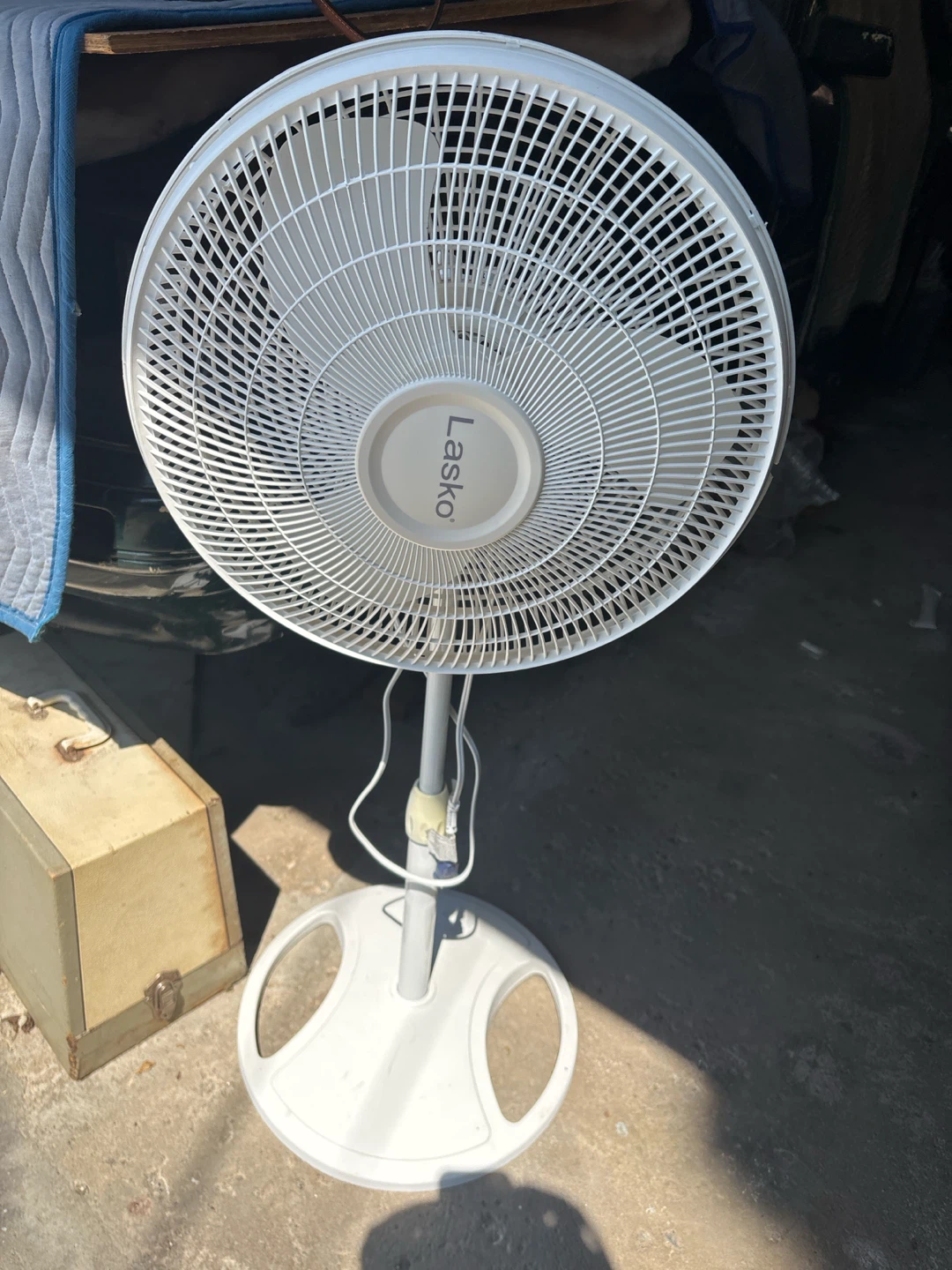 Lasko Pedestal Fan