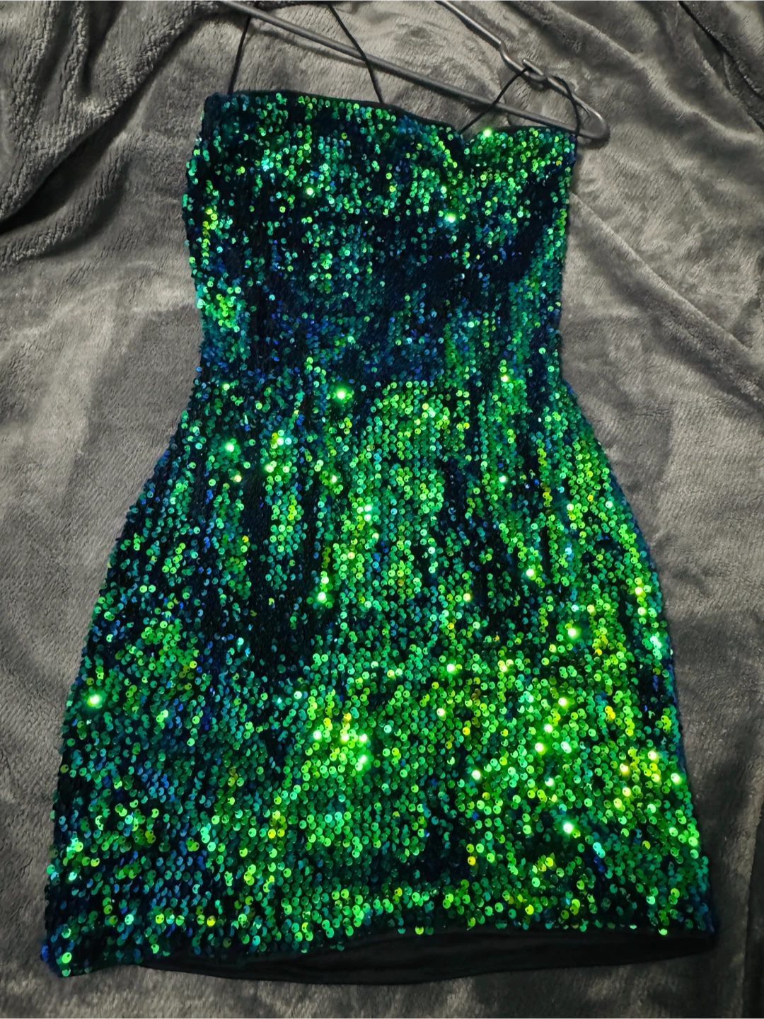 Sparkly Green Sequin Mini Dress - photo 2