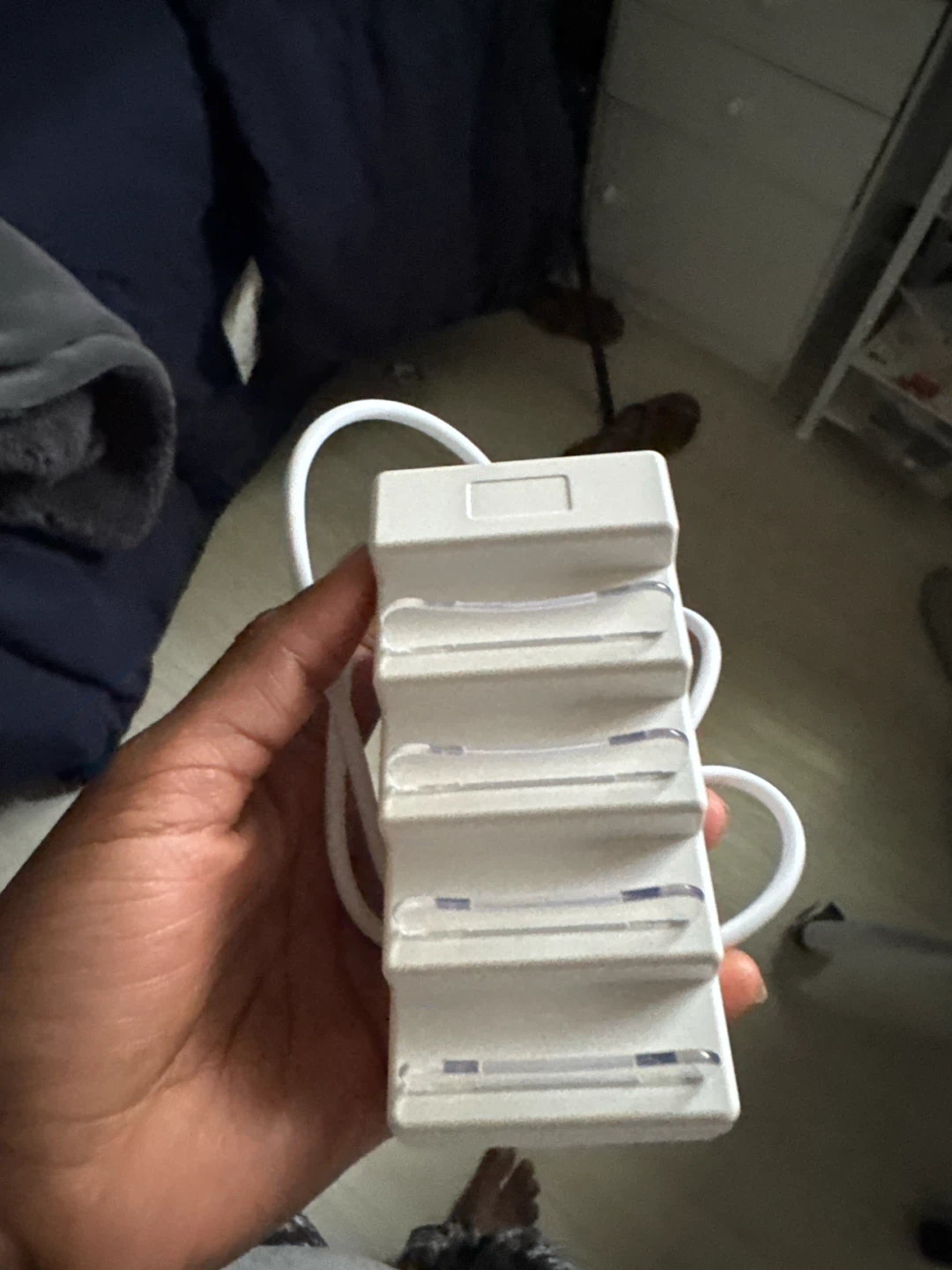 White 8-Port USB Charging Hub