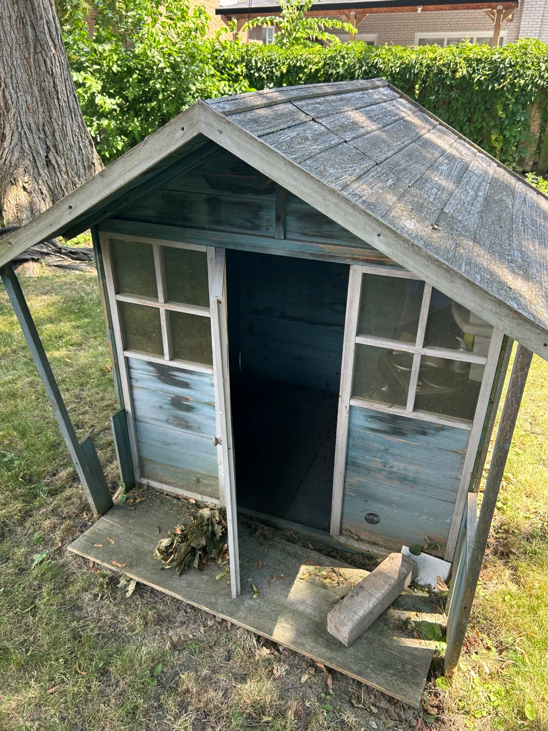DIY opportunity - FREE wooden play house - photo 3