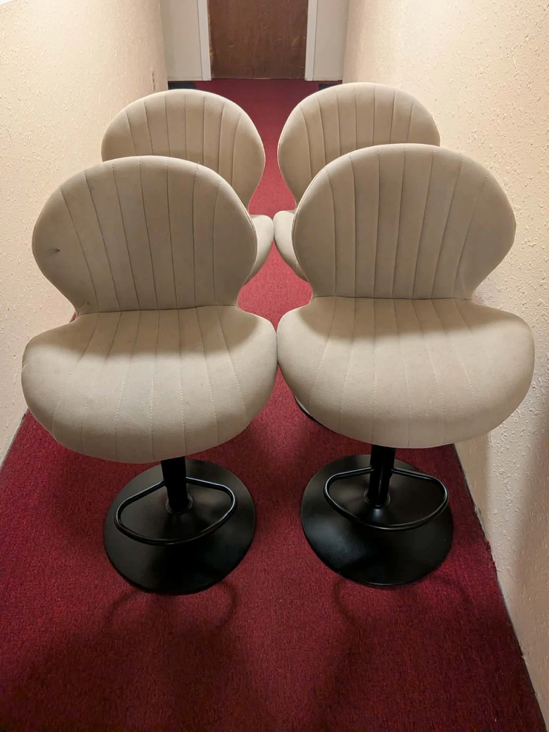 Set of 4 Bar Stools - Beige