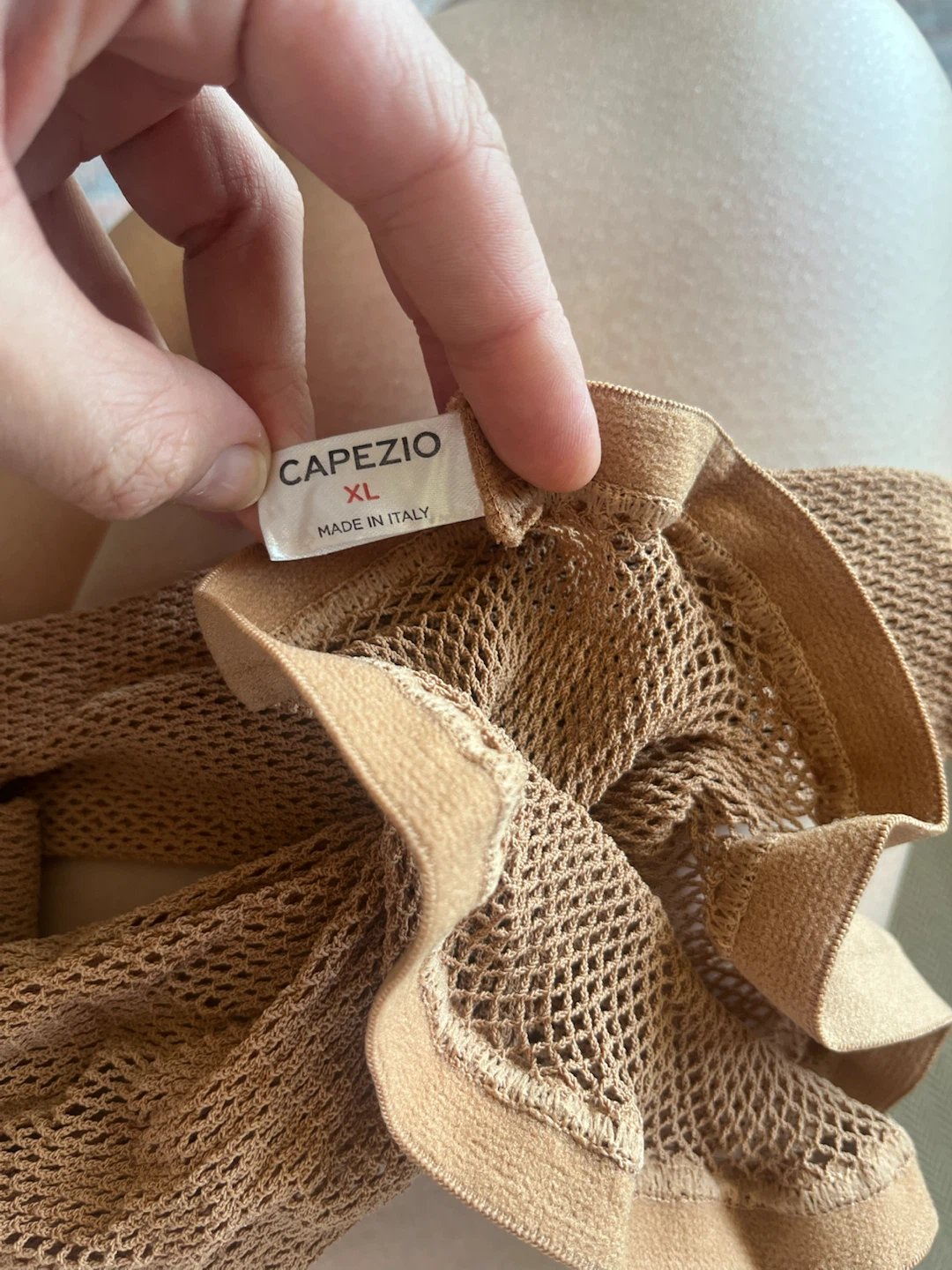 NWT Capezio Fishnet Tights - Caramel - XL - photo 2