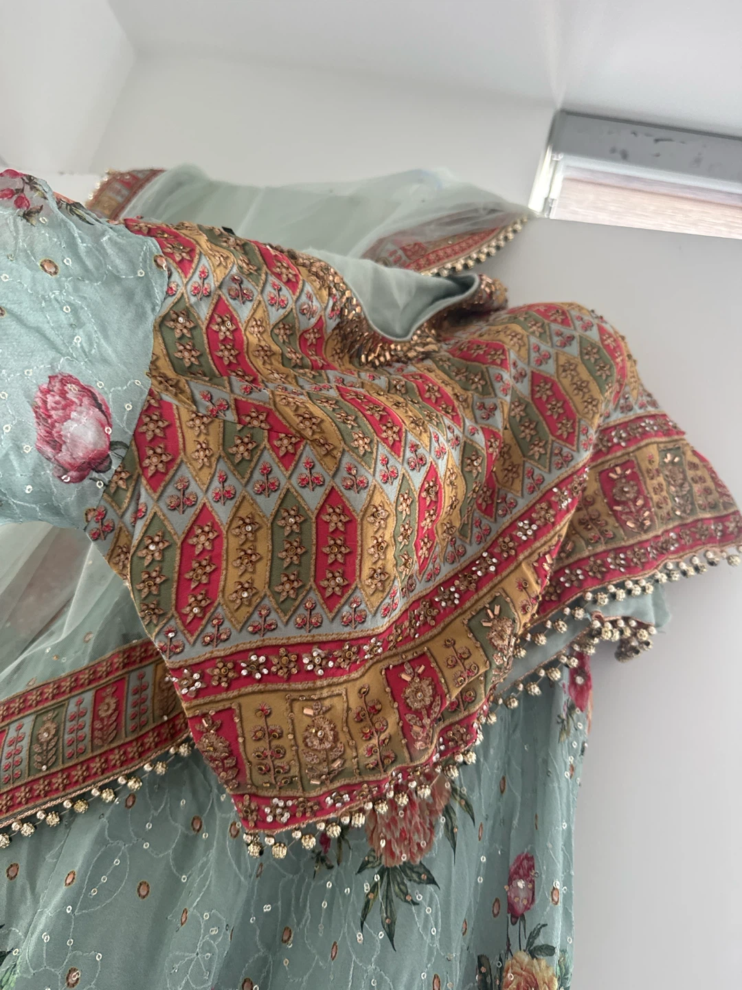 Women's Floral Lehenga Choli Dupatta Set - photo 2