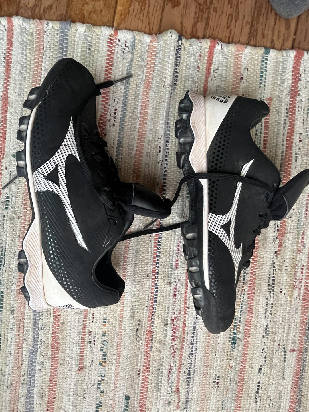 Mizuno Black Baseball Cleats - photo 2