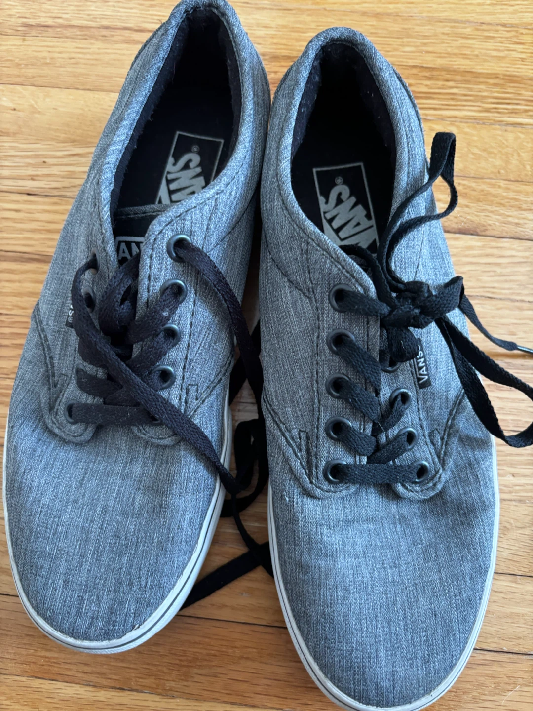 Vans skater shoes