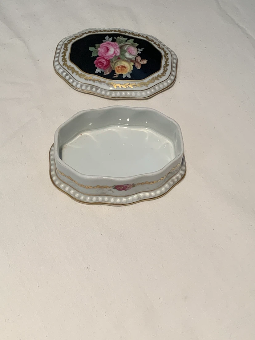 Rosenthal Bavaria Porcelain Trinket Box - Floral Design - photo 2
