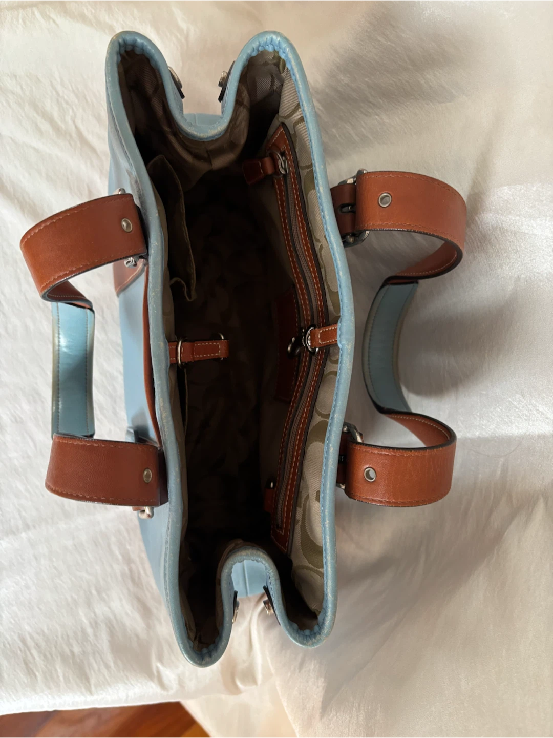 Coach Leather Handbag - photo 3