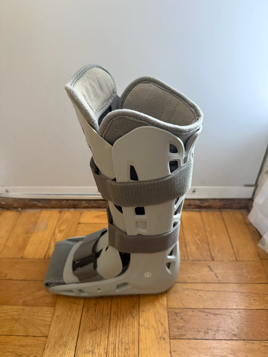 Aircast DJG, LLC Walker Boot - photo 2