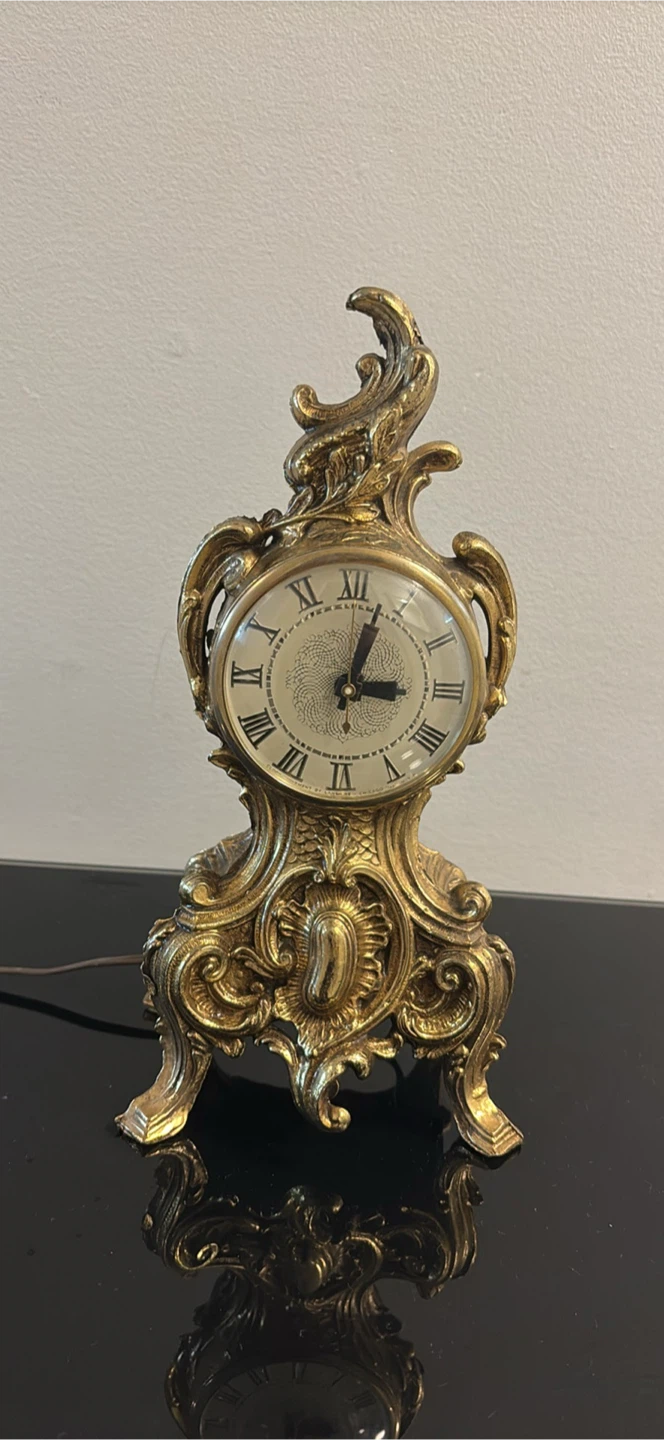 Antique Gold Ornate Mantle Clock