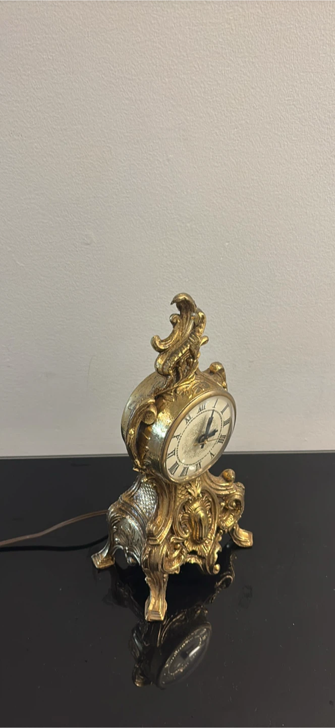 Antique Gold Ornate Mantle Clock - photo 4
