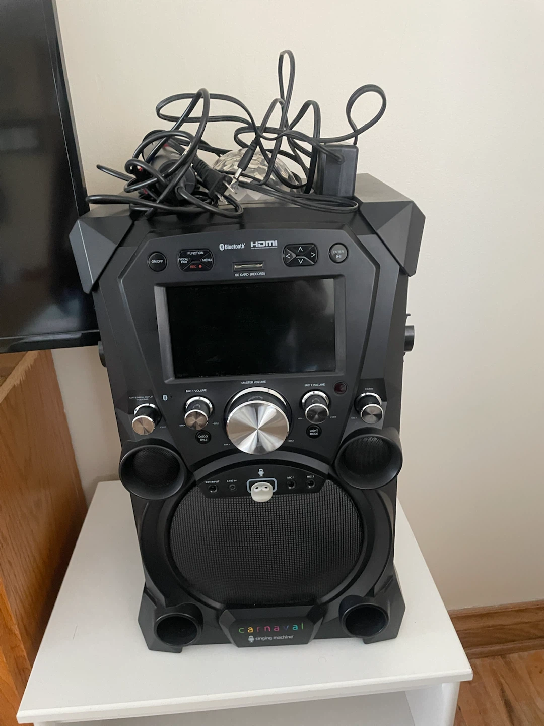 singing speaker machine/ karaoke machine