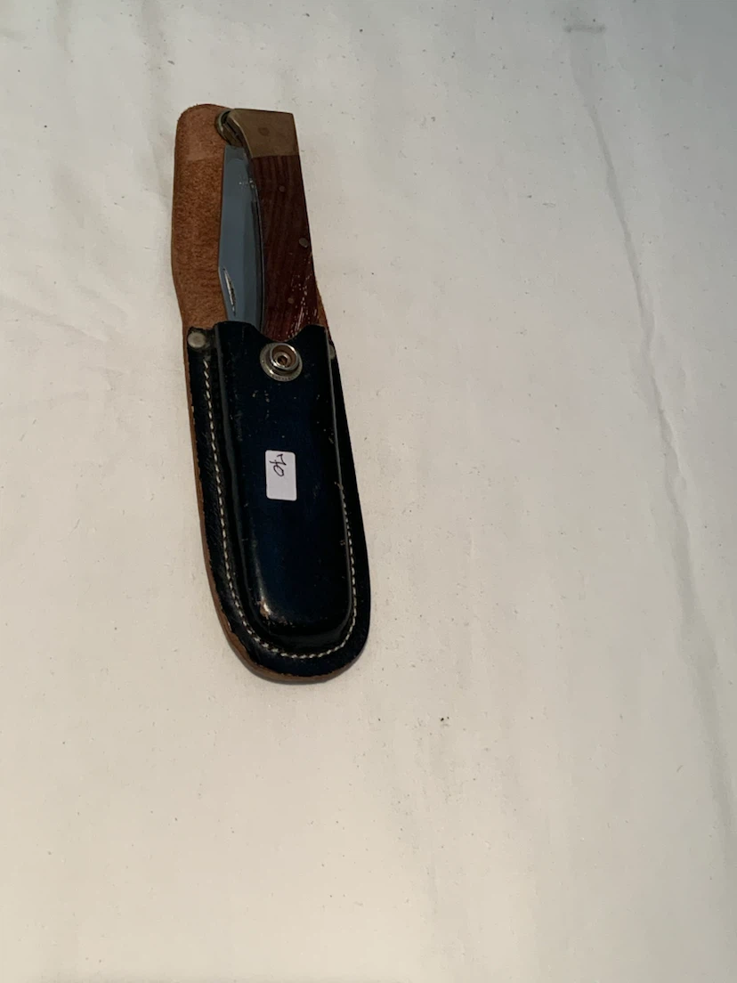 Folding Pocket Knife with Leather Sheath