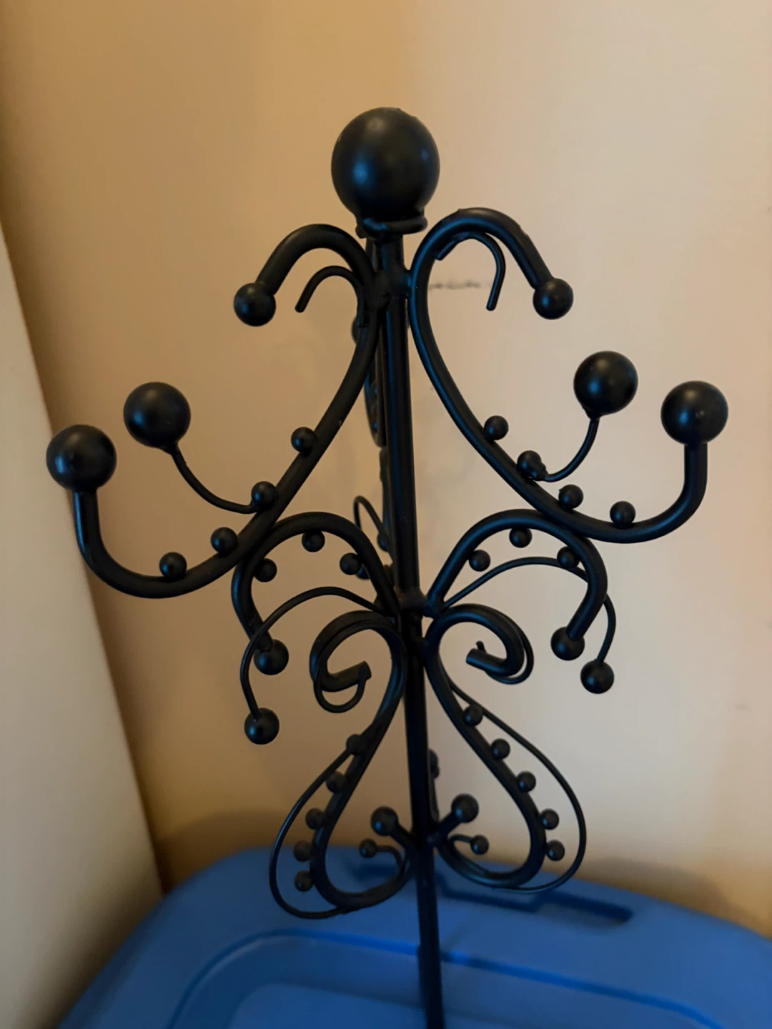 Black Metal Jewelry Stand - photo 2