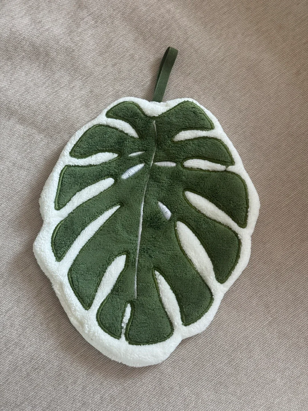 Monstera Leaf Hanging Kitchen Towel - photo 2