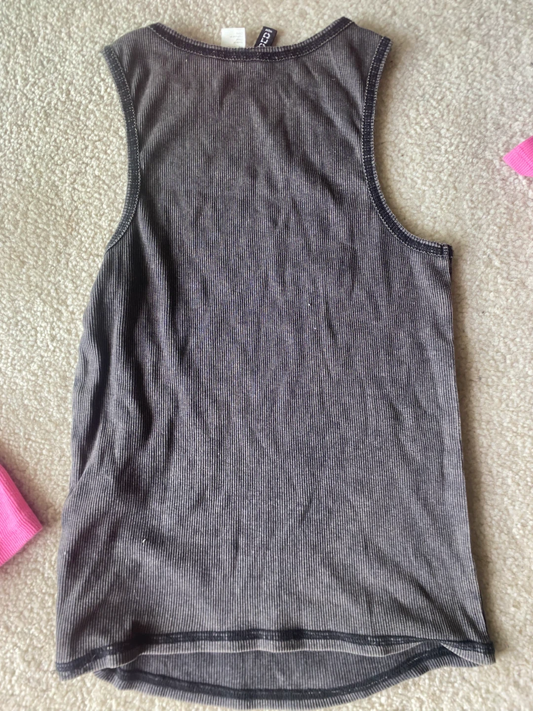 Black top - photo 2