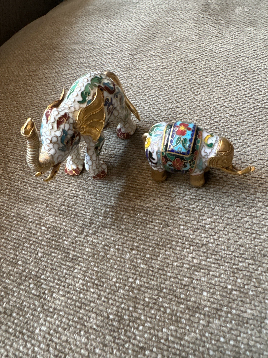 Set of 2 Cloisonné Elephants - photo 2