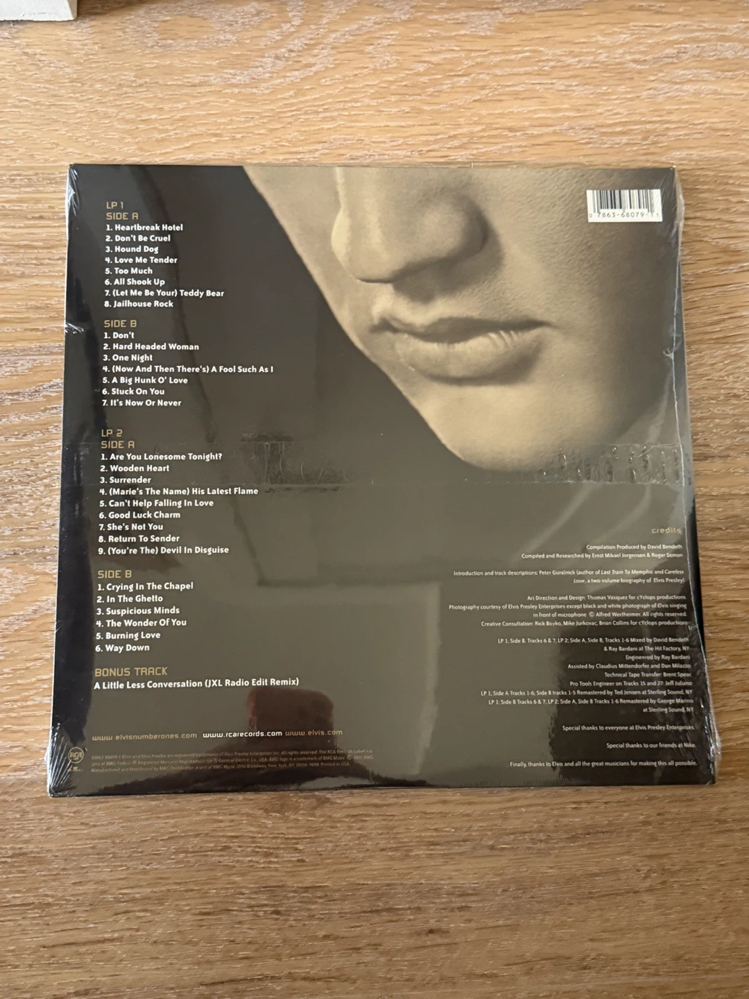 Elvis Presley Number Ones Vinyl Record - photo 2