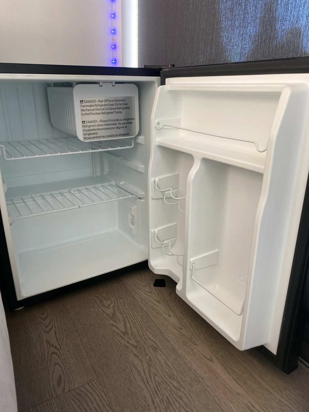 Whirlpool Mini Fridge - photo 2