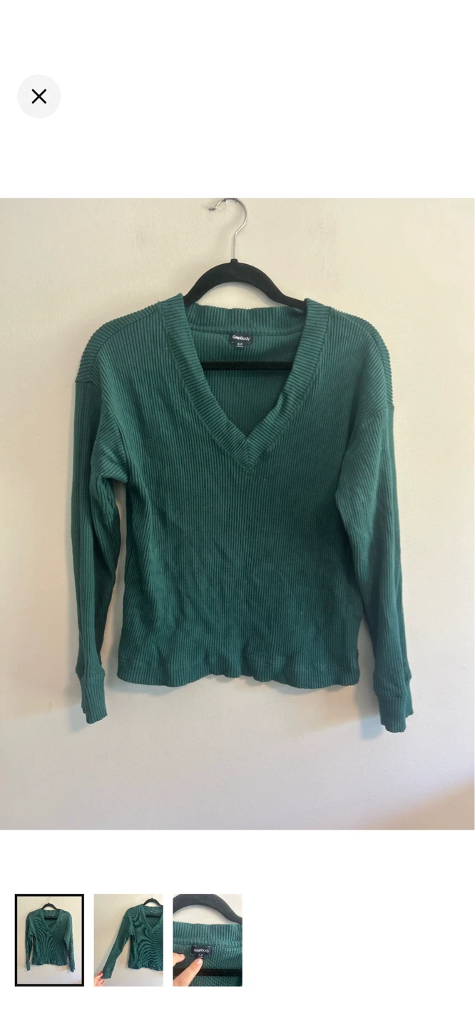 GapBody Ribbed Long Sleeve V-Neck Top