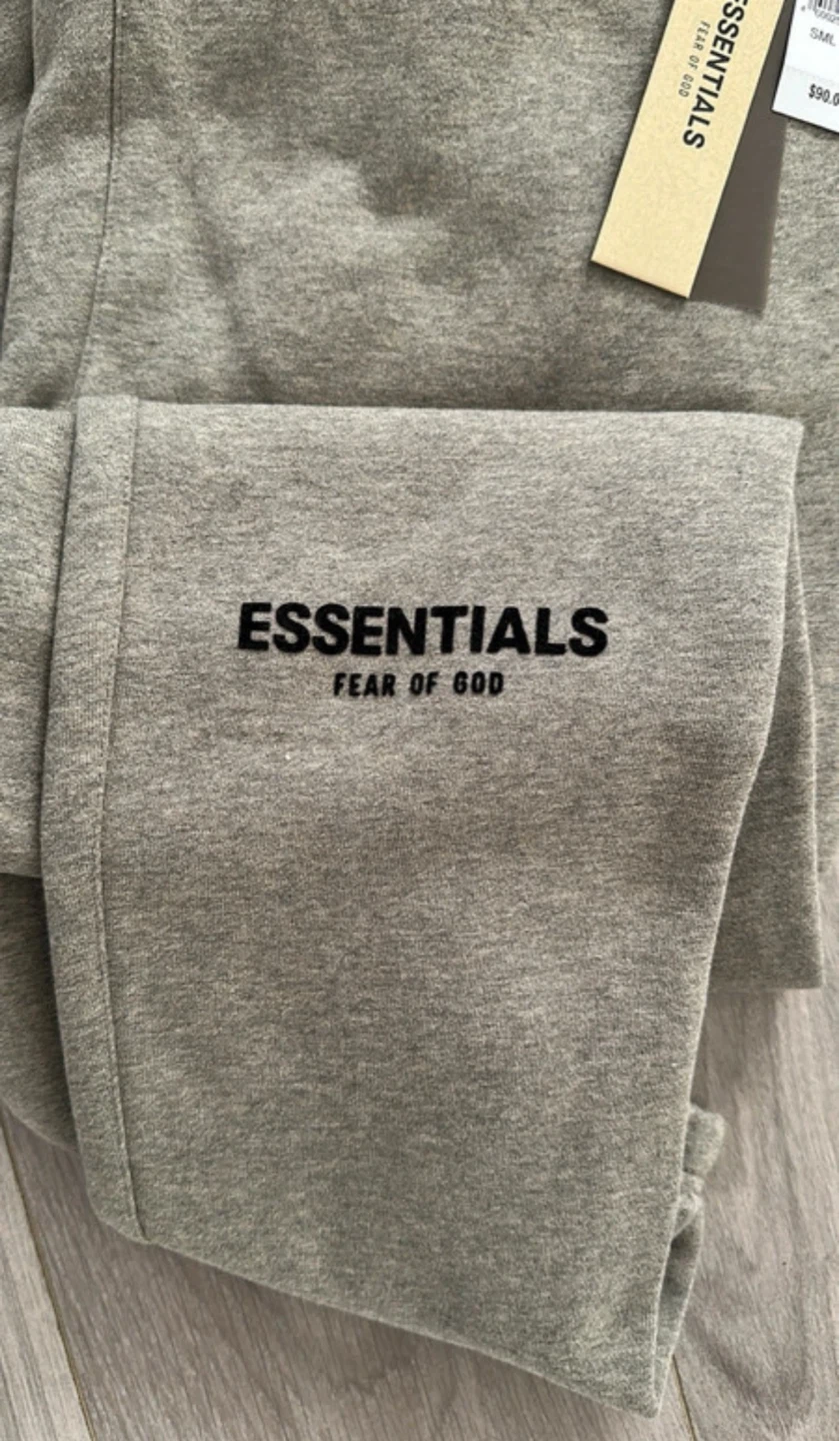 Essentials Hoodie and Sweatpants Set with dust bag - photo 4