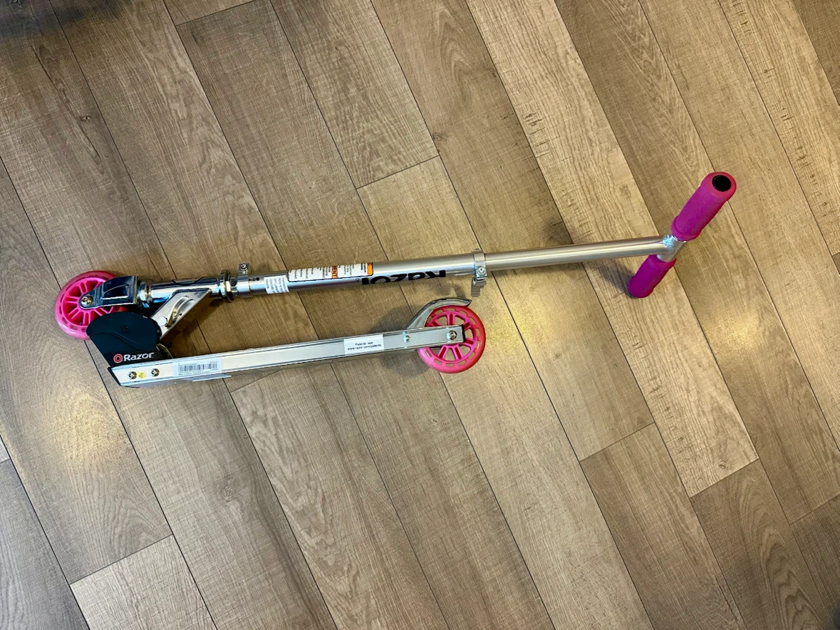 Razor scooter - photo 2