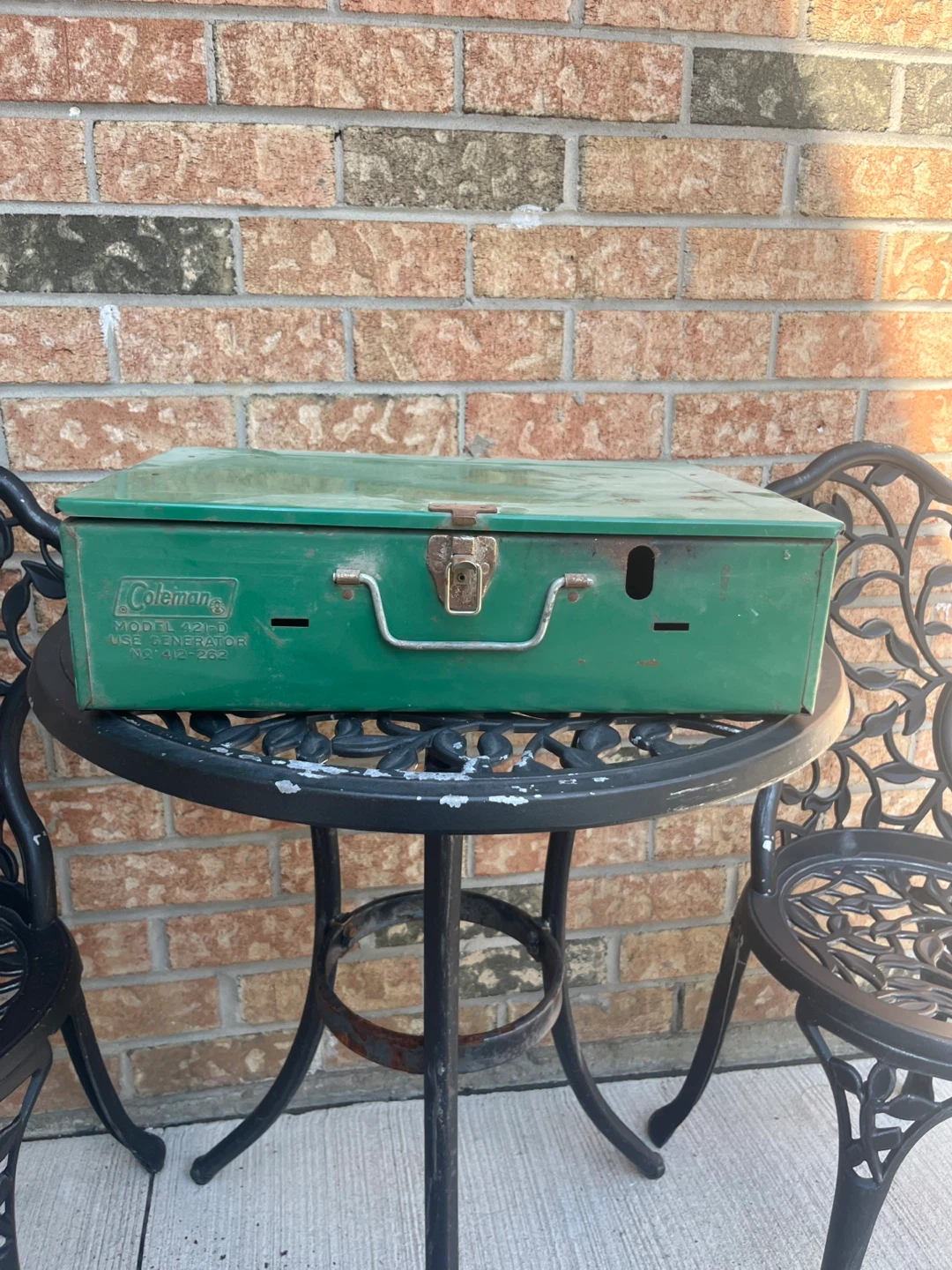 Coleman 421-D Camping Propane Stove - photo 2