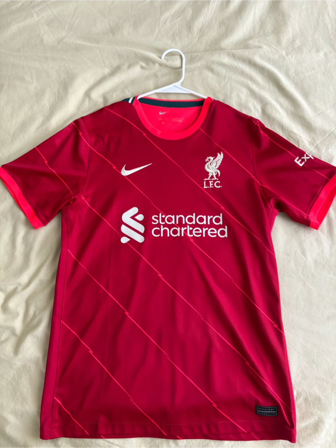Liverpool FC Home Jersey 21/22 Men’s M