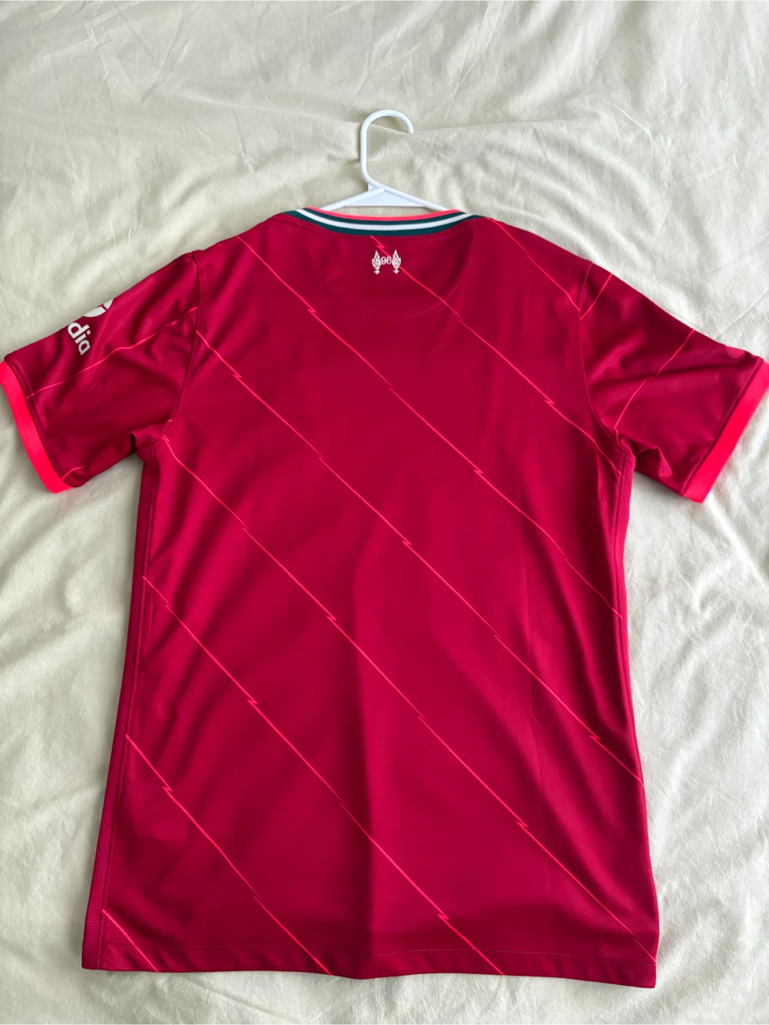 Liverpool FC Home Jersey 21/22 Men’s M - photo 2