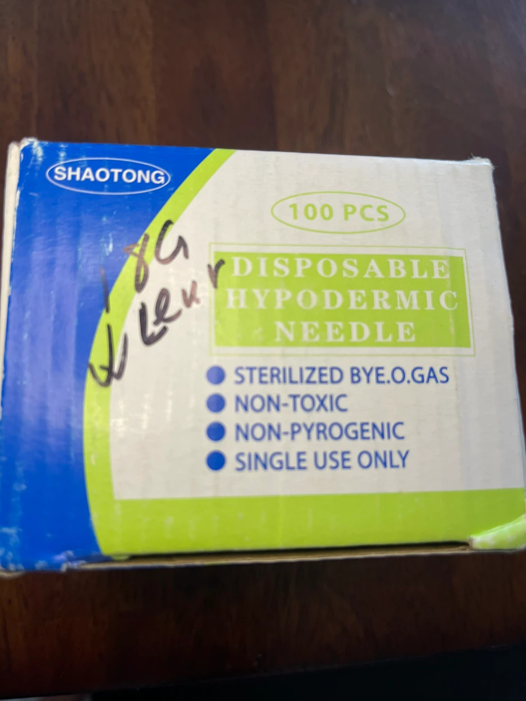 Shaotong Disposable Hypodermic Needles 18G 1.5 inch 100 Pcs