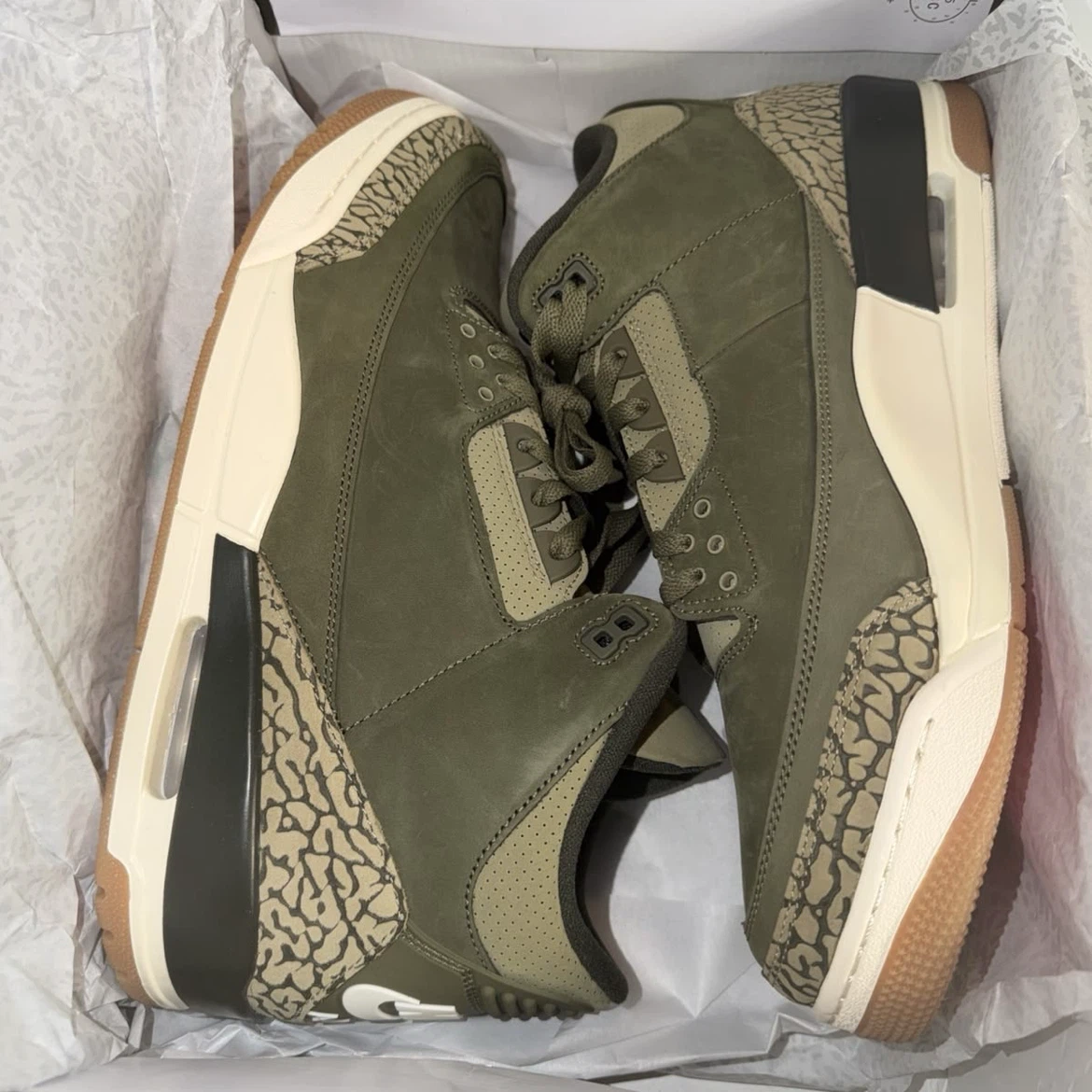 Air Jordan 3 Retro Medium Olive Size 12