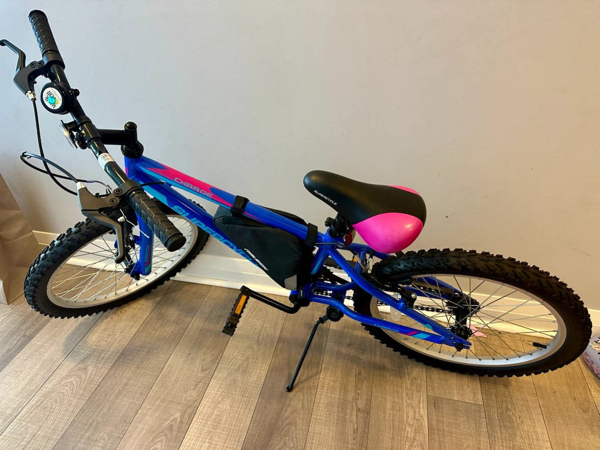 Super cycle charge bike :Perfect for 6 -10 year
