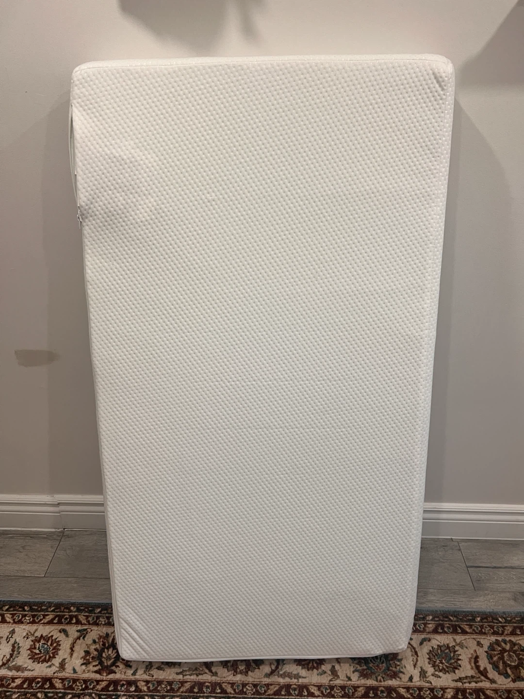 White crib mattress - photo 2