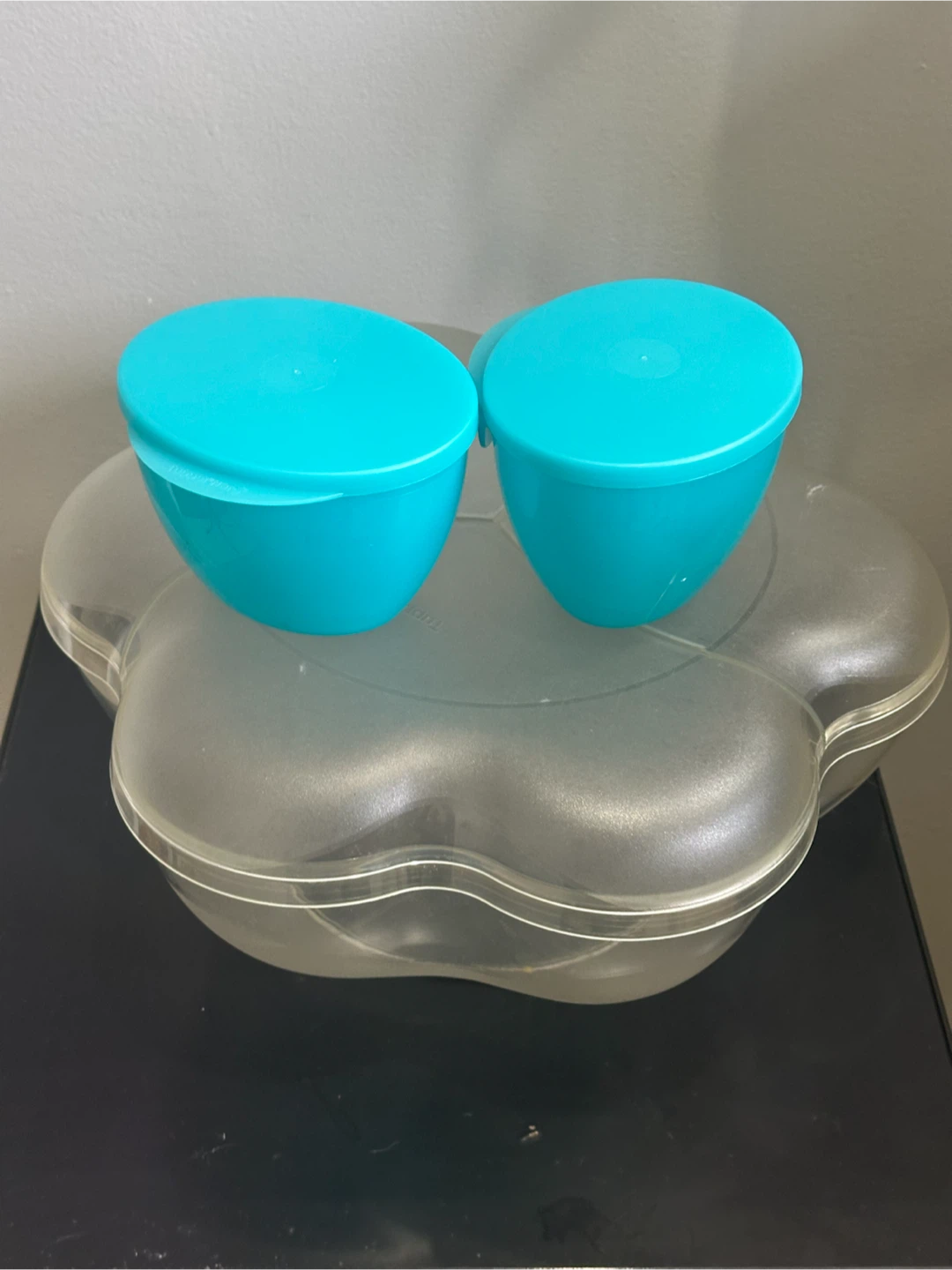 Tupperware lot - photo 2
