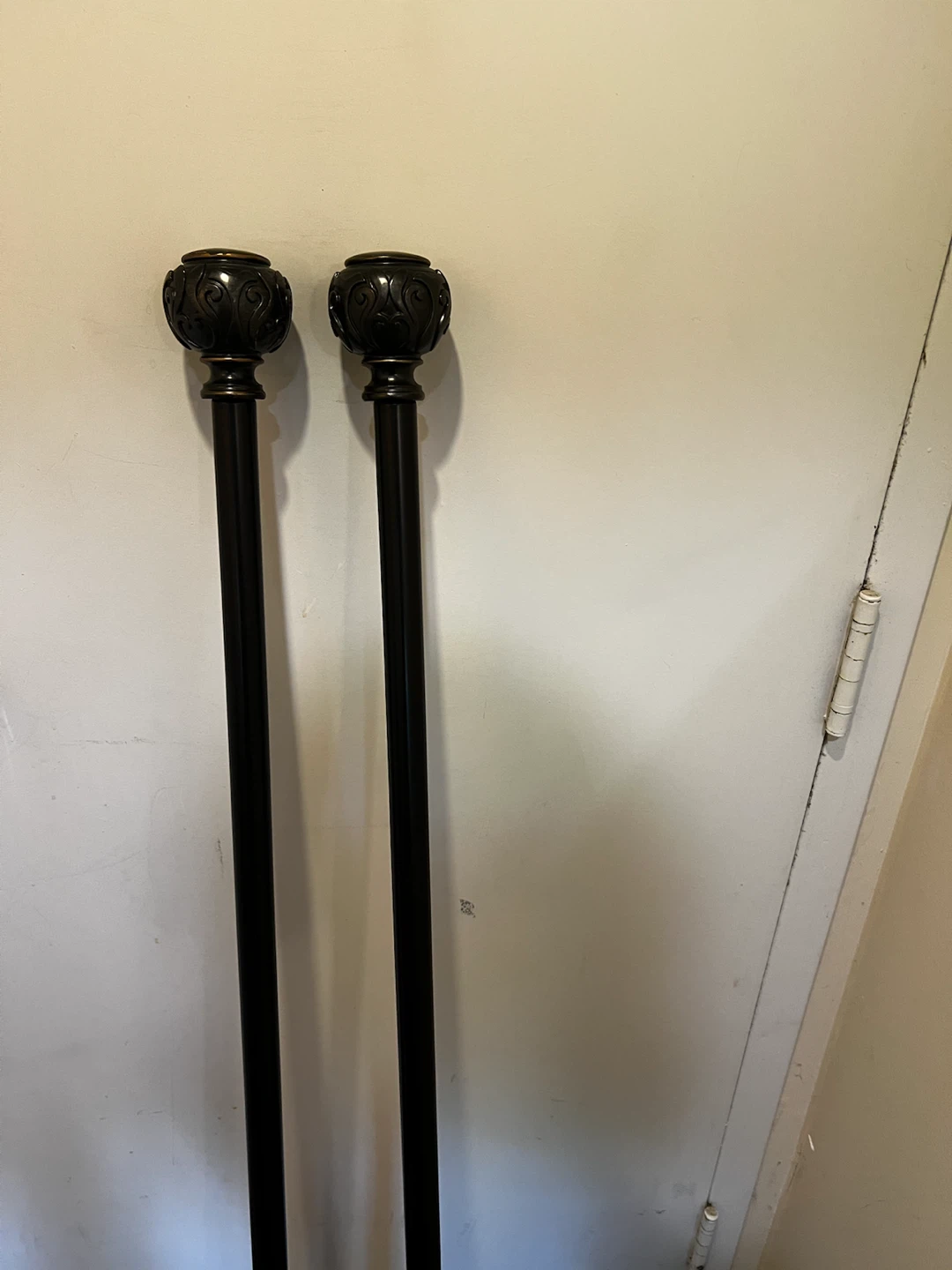 Extendable Decorative Curtain Rods 106”-135”